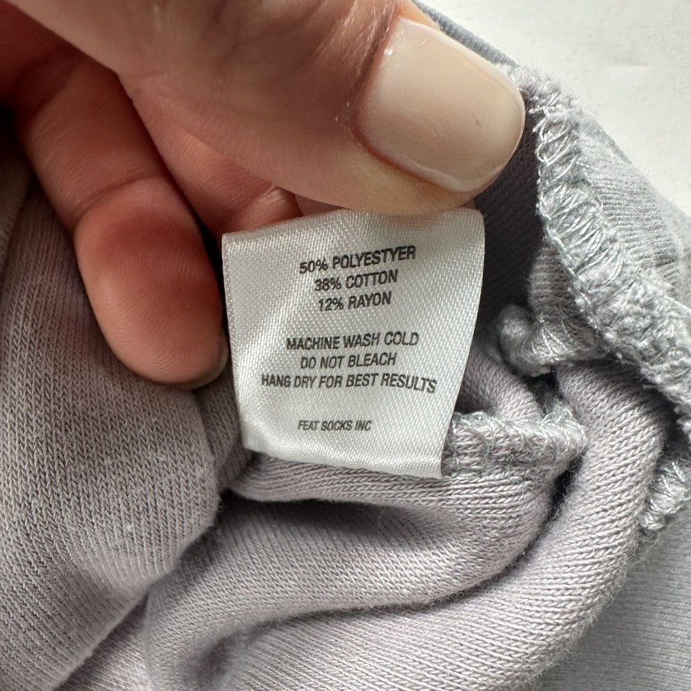 FEAT Adults Blanket Blend Hoodie Sz S Gray Soft Pullover Lounging - Picture 5 of 12